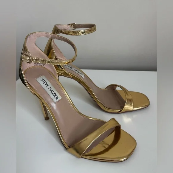 Steve Madden Gold Women's Heels - Picture 5 of 6